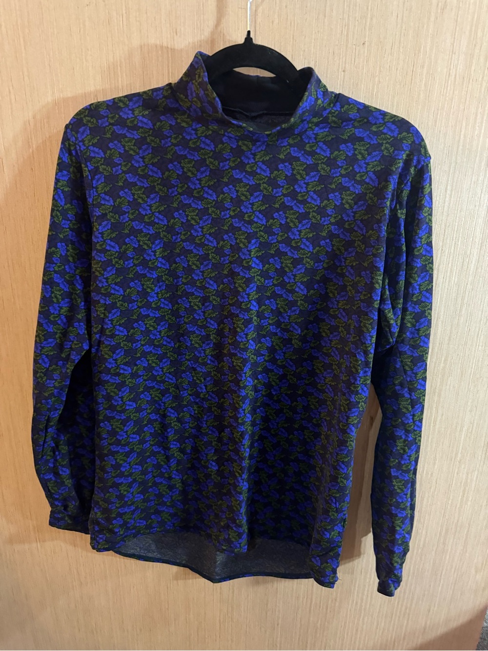 Brooks Dry Line Blue and Green Patterned Long-Sleeve Mock Neck Shirt Size Large